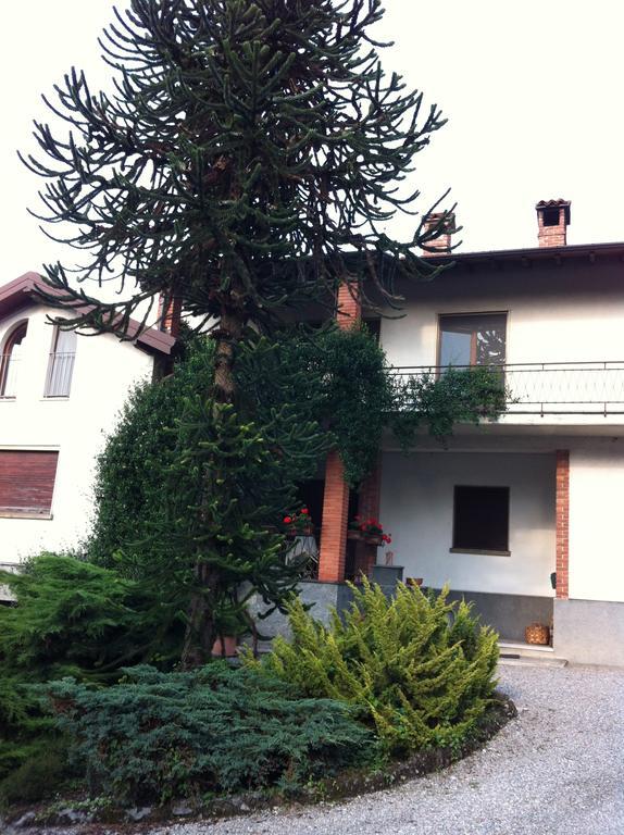 La Casa Creativa Bed and Breakfast Lomnago Δωμάτιο φωτογραφία