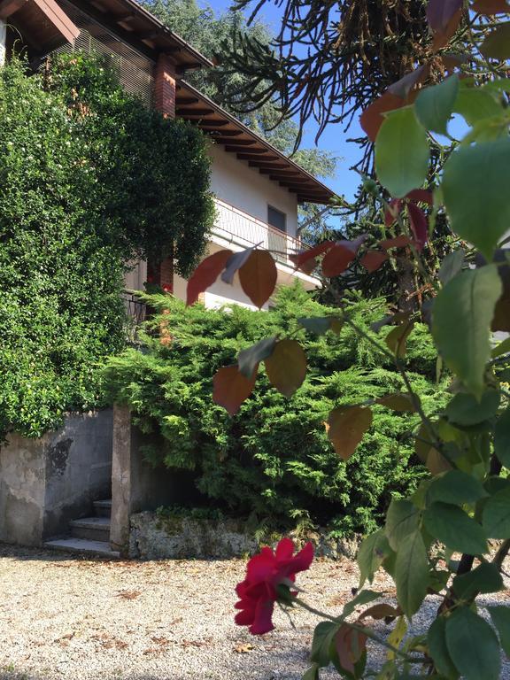 La Casa Creativa Bed and Breakfast Lomnago Εξωτερικό φωτογραφία